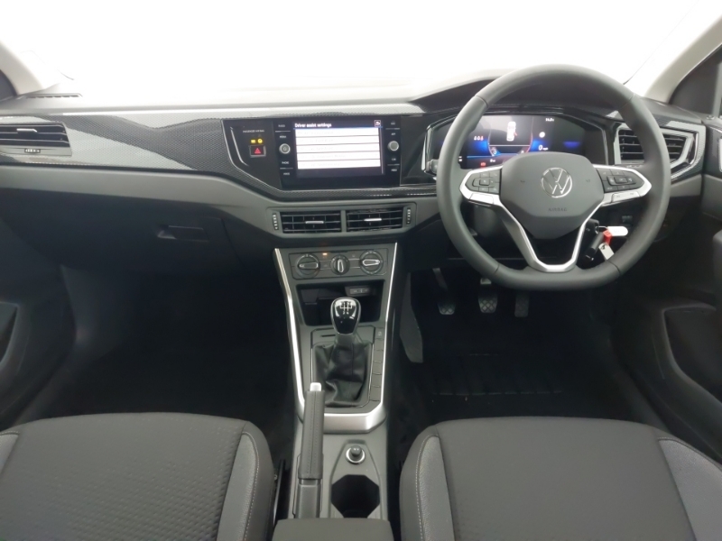 Volkswagen Polo 1.0 Tsi Match Black #3