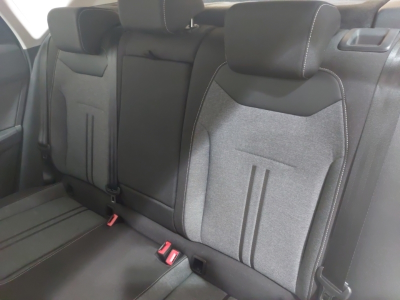 Seat Ateca 1.5 Tsi Evo Se Technology Dsg SA74ZFX White #6