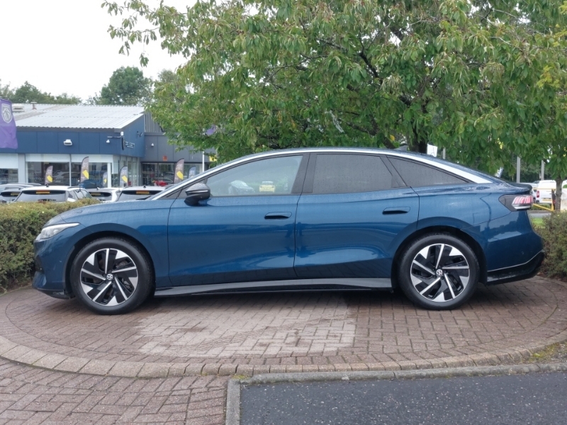 Volkswagen ID.7 210Kw Match Pro 77Kwh KP74ZDN Blue #4