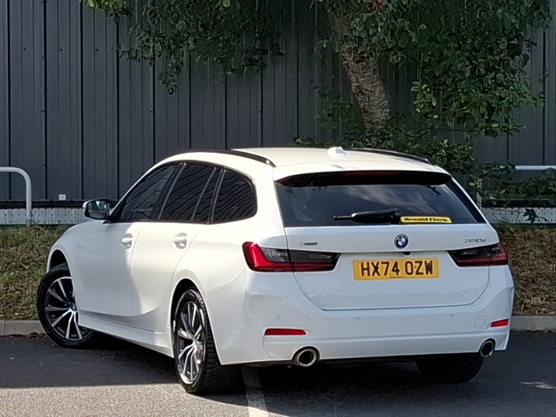 BMW 3 Series 330E Xdrive Sport Step HX74OZW White #2