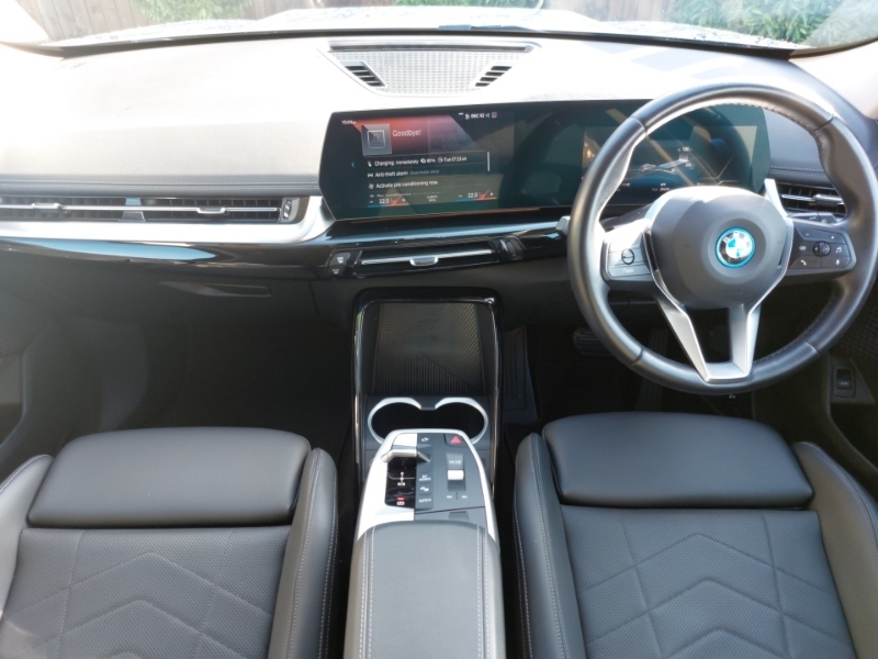 BMW iX1 230Kw Xdrive30 Xline 65Kwh YF73PYH Silver #4