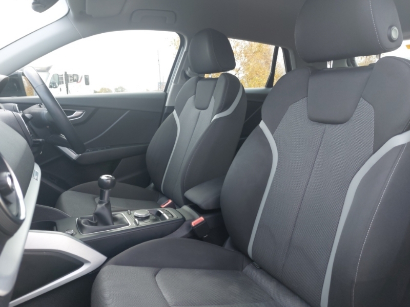Audi Q2 30 Tdi Sport SB19JCO Black #5