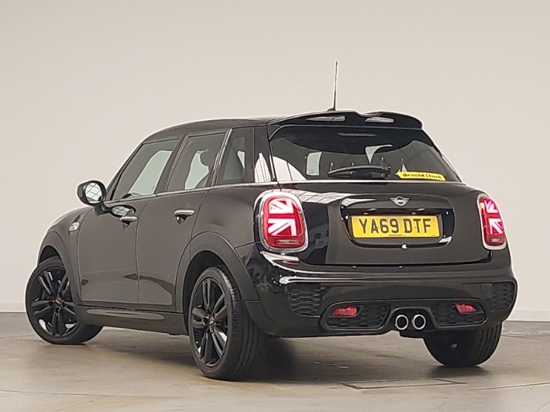 Mini Hatch 2.0 Cooper S Sport II YA69DTF Black #2