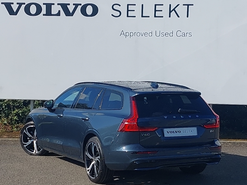 Volvo V60 2.0 B4p Ultra Dark SL25CKV Blue #2