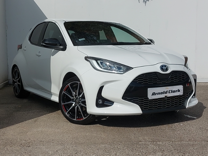 Toyota Yaris 1.5 Hybrid Gr Sport Cvt White