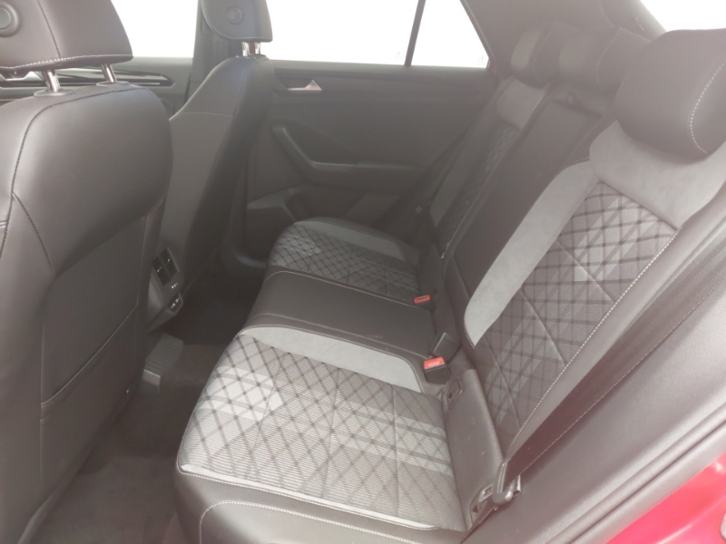 Volkswagen T-Roc 1.5 Tsi R-line SO72UBB Red #6