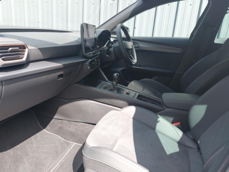 Cupra Formentor 1.5 Tsi 150 V2 CK25XVS Grey #5