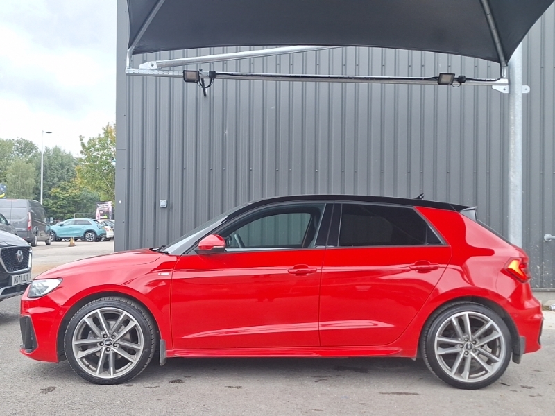 Audi A1 30 Tfsi 110 Vorsprung YY21EJV Red #4