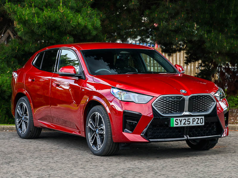 BMW iX2 230Kw Xdrive30 M Sport 65Kwh Red