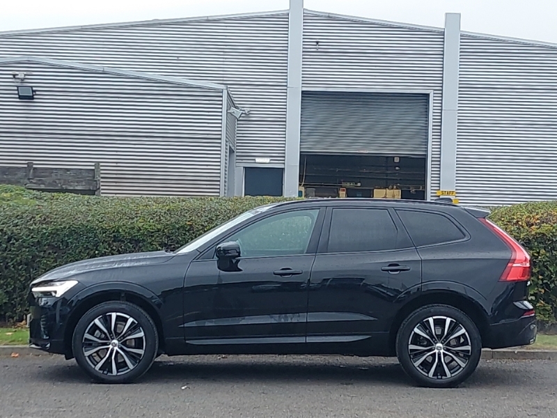 Volvo XC60 2.0 B5p Ultimate Dark Awd Geartronic SL74AEJ Black #4