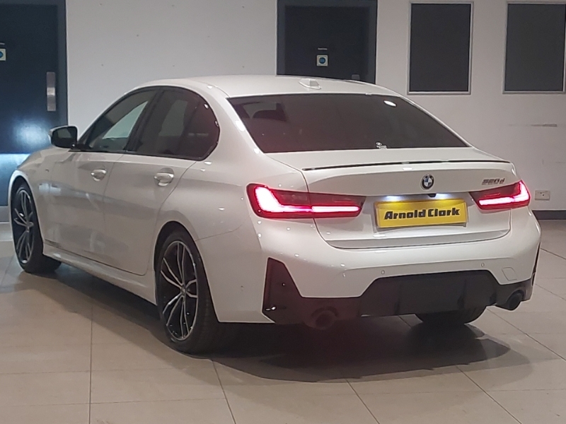 BMW 3 Series 320D Mht M Sport Step YF24AAZ White #2