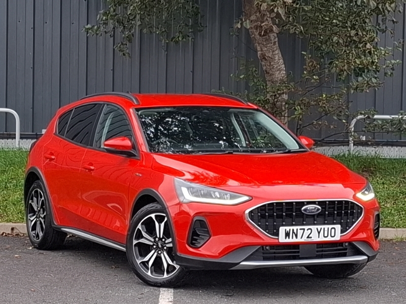 Ford Focus 1.0 Ecoboost Hybrid Mhev 155 Active Vignale Red