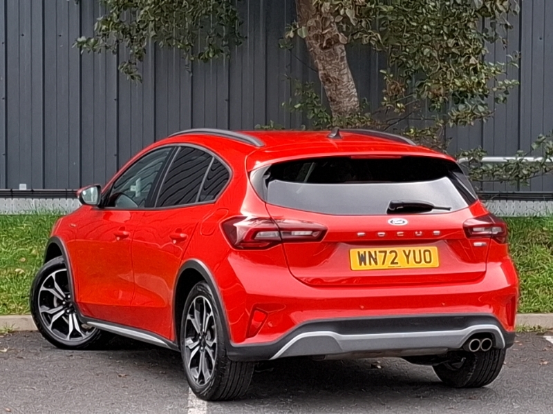Ford Focus 1.0 Ecoboost Hybrid Mhev 155 Active Vignale WN72YUO Red #2