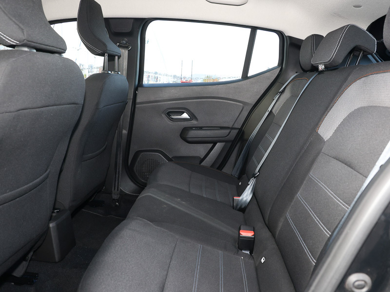 Dacia Sandero Stepway 1.0 Tce Bi-fuel Comfort Black #6