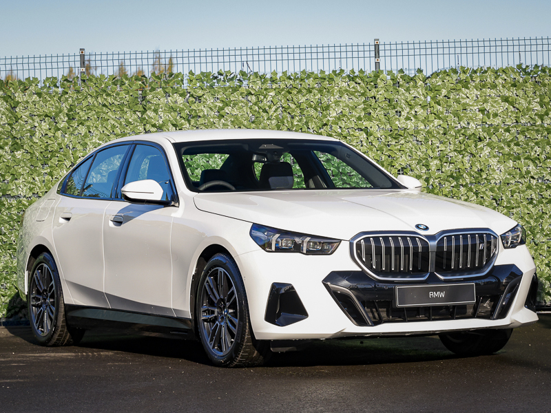 BMW i5 250Kw Edrive40 M Sport 84Kwh White