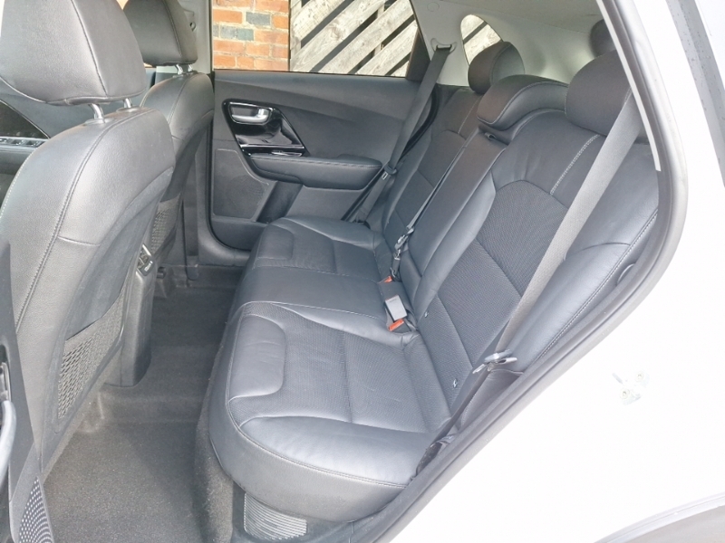 Kia Niro 1.6 Gdi Phev 3 Dct NJ18YXP White #6