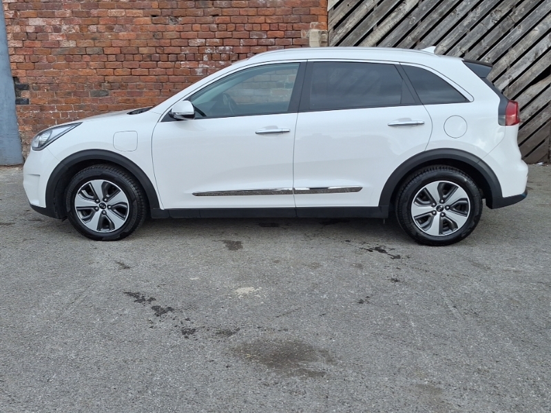 Kia Niro 1.6 Gdi Phev 3 Dct NJ18YXP White #4