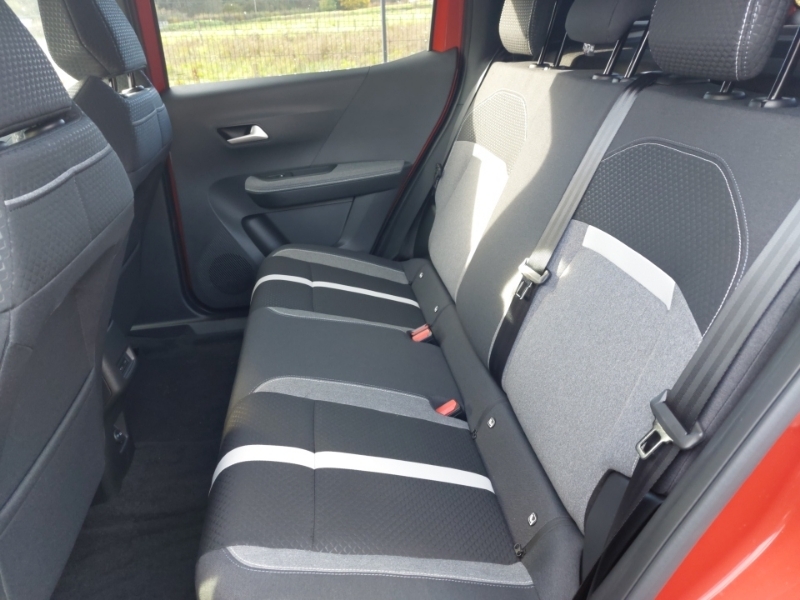 Vauxhall Frontera 83Kw Gs 44Kwh Orange #6