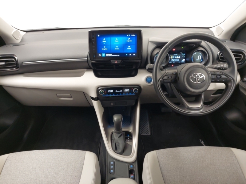 Toyota Yaris 1.5 Hybrid Excel Cvt SG72OLT White #3
