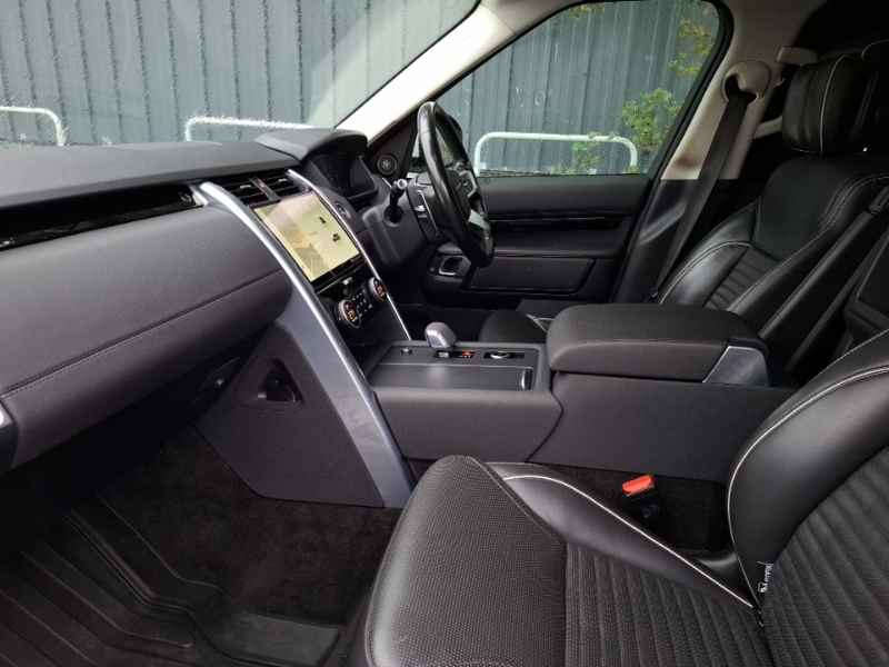 Land Rover Discovery 3.0 D300 Hse Commercial LJ71ZKB White #5