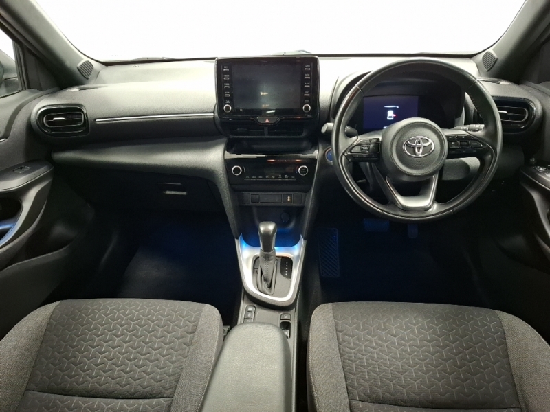Toyota Yaris Cross 1.5 Hybrid Design Cvt LM72THZ White #3