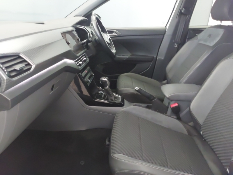 Volkswagen T-Cross 1.0 Tsi 115 R-line Dsg White #5
