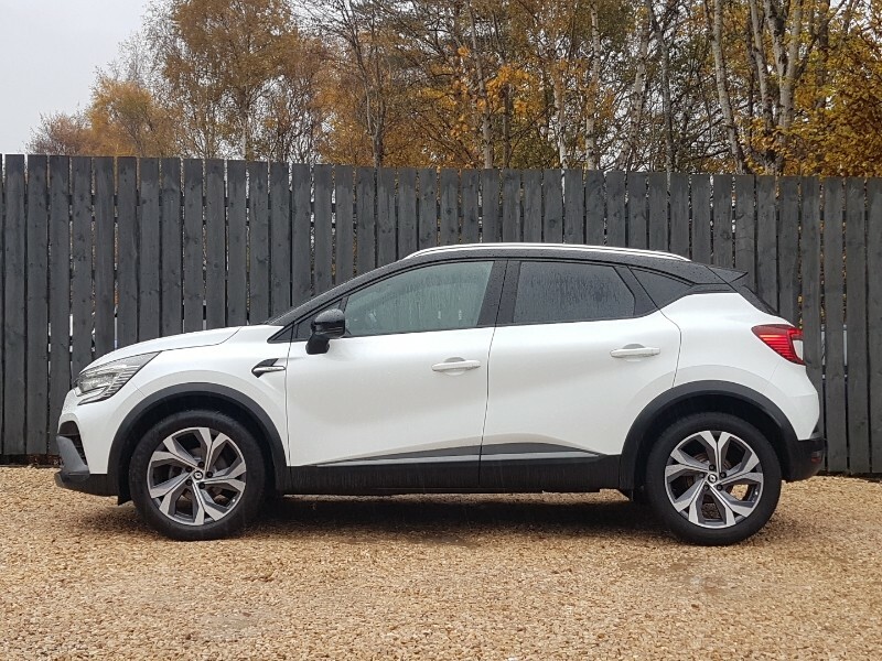 Renault Captur 1.3 Mild Hybrid 140 R.s. Line White #4