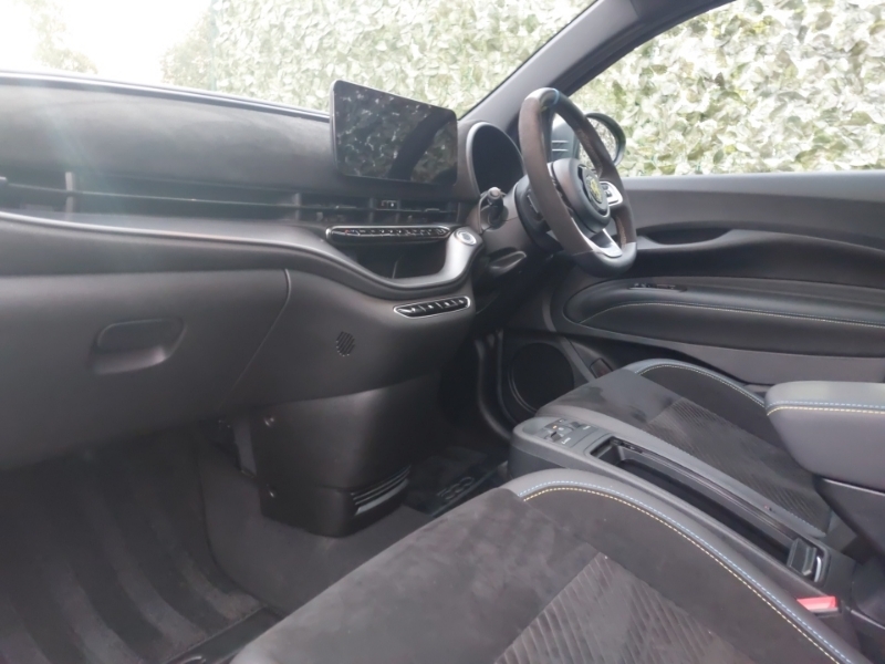 Abarth 500 114Kw Turismo 42.2Kwh Green #5