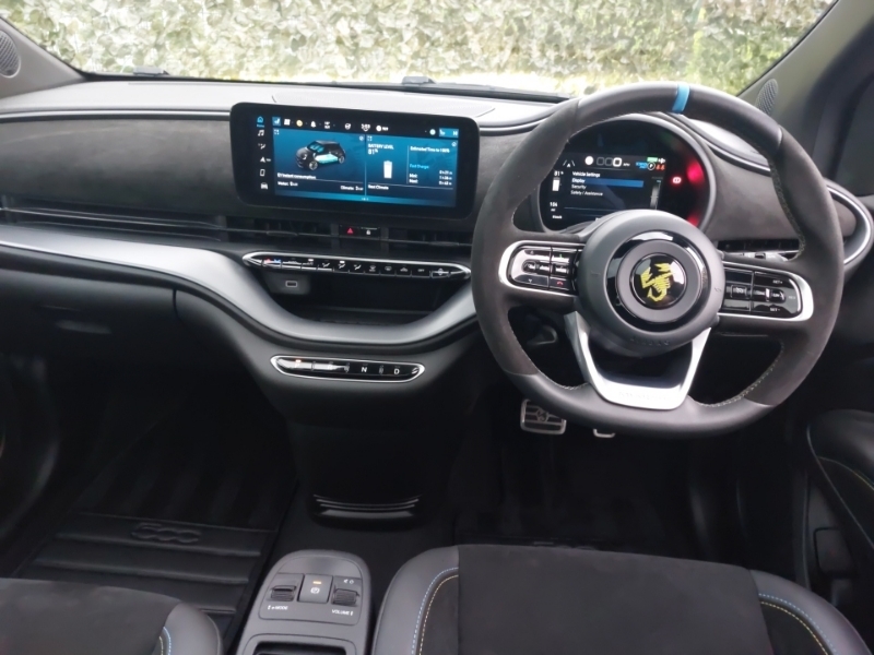 Abarth 500 114Kw Turismo 42.2Kwh Green #3