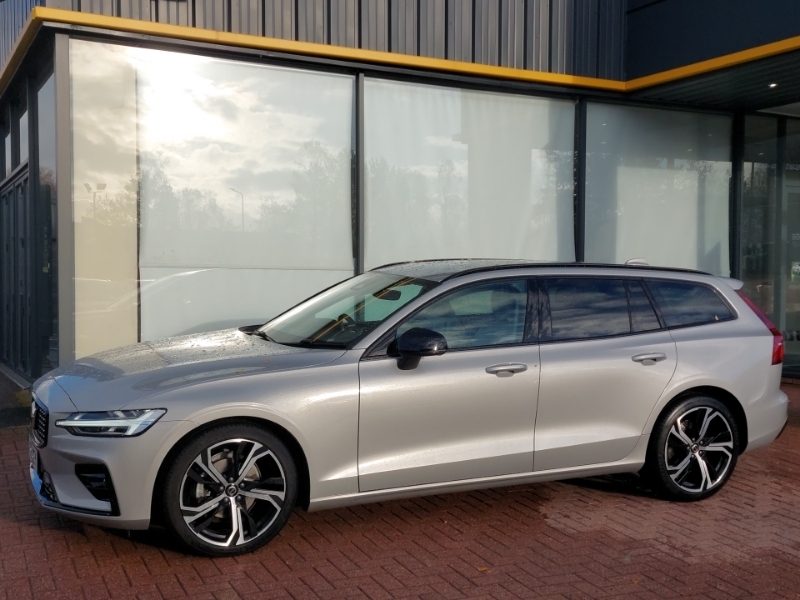Volvo V60 2.0 B4p Plus Dark 7 Speed AV25UEY Silver #4