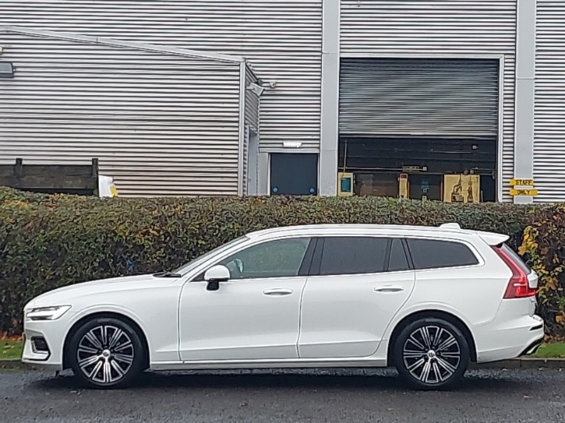 Volvo V60 2.0 B4d Inscription White #4