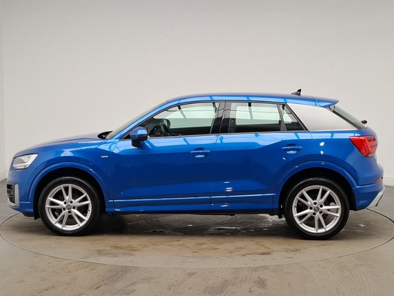 Audi Q2 30 Tdi S Line WH19EXL Blue #4