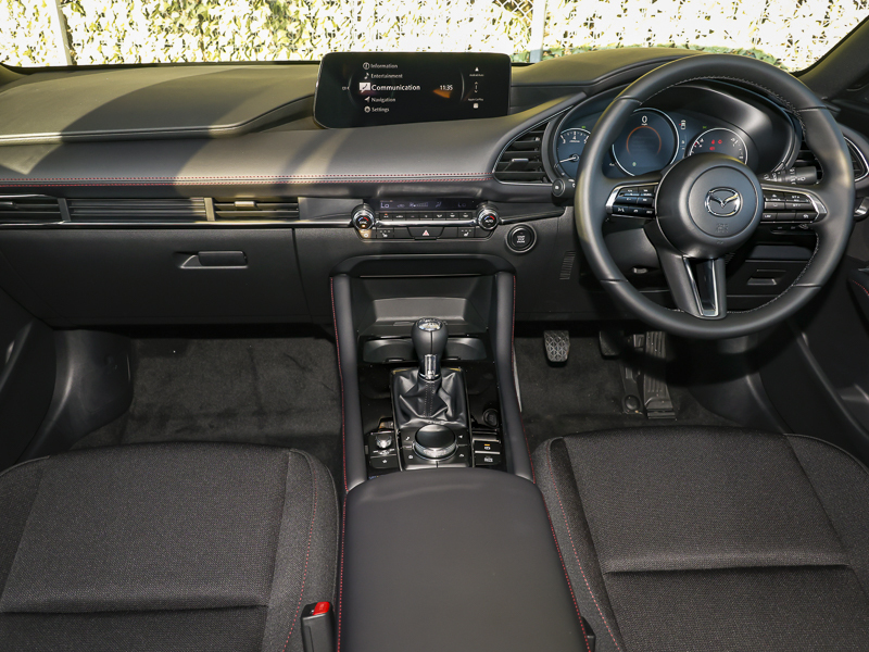 Mazda 3 2.5 E-skyactiv G Mhev 140 Homura Black #5