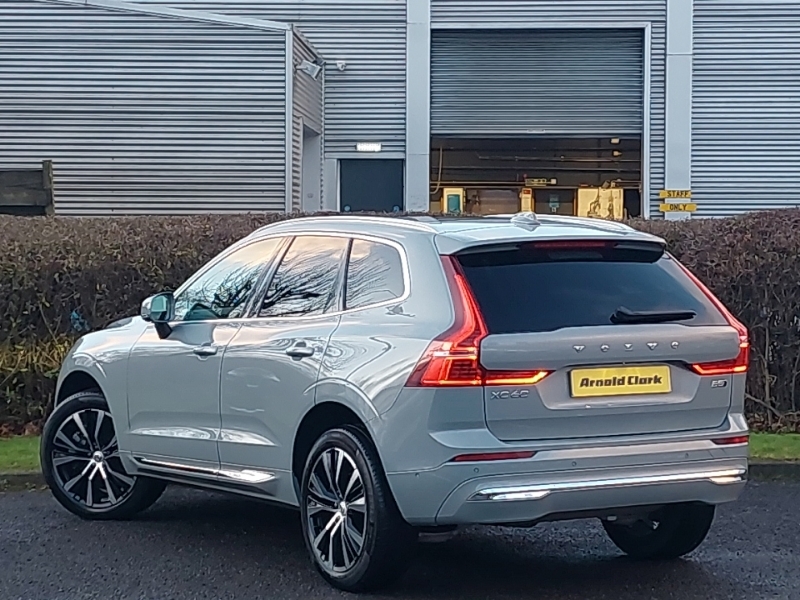 Volvo XC60 2.0 B5p Ultra Dark Awd Geartronic LB25KNS Grey #2