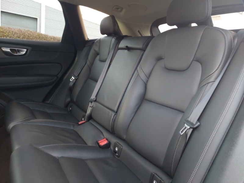Volvo XC60 2.0 B5p Ultra Dark Awd Geartronic LB25KNS Grey #6