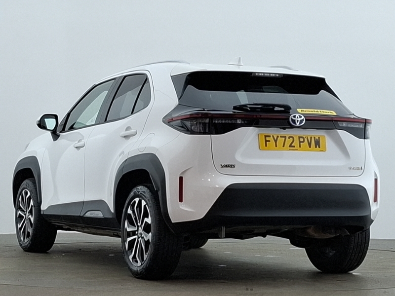 Toyota Yaris Cross 1.5 Hybrid Design Cvt FY72PVW White #2