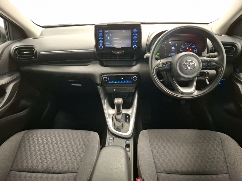 Toyota Yaris 1.5 Hybrid Icon Cvt DS23TYY White #3