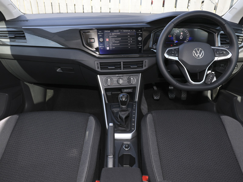 Volkswagen Polo 1.0 Life ASCOT2 Beige #3