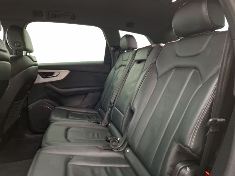 Audi Q7 55 Tfsi Quattro S Line Tiptronic HG72ANP Black #6