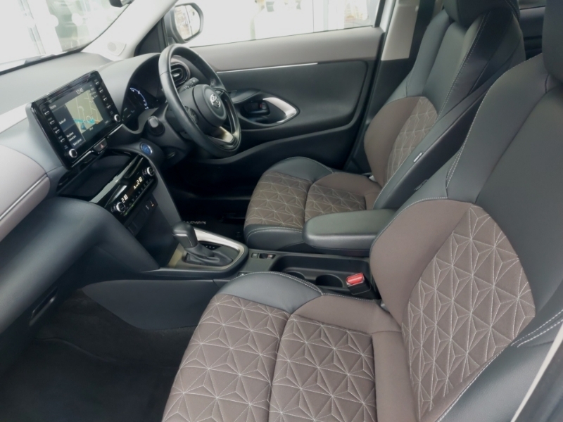 Toyota Yaris Cross 1.5 Hybrid Excel Cvt SY72RZG White #5