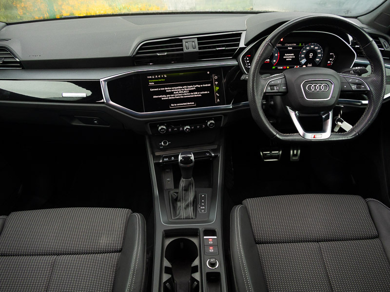 Audi Q3 40 Tdi 200 Quattro Black Edition S Tronic DA23HYJ Black #3
