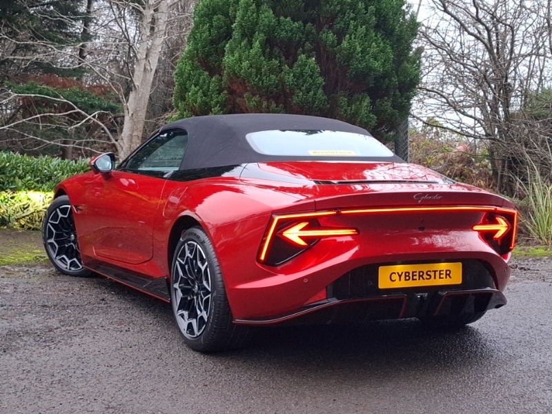 MG Cyberster 250Kw Trophy Single Motor 77 Kwh Red #2