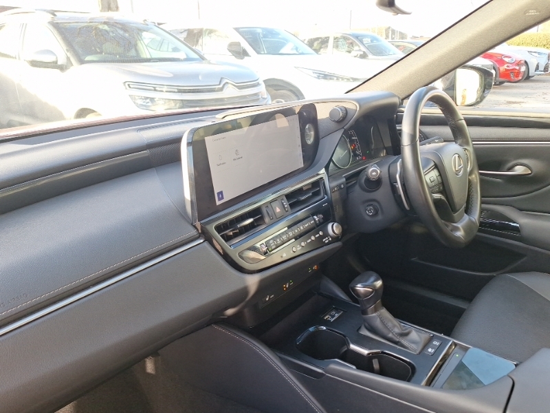 Lexus ES 300H 2.5 Cvt WP72RXV Red #5