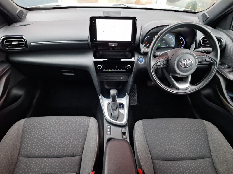 Toyota Yaris Cross 1.5 Hybrid Design Cvt WR71SXY White #3