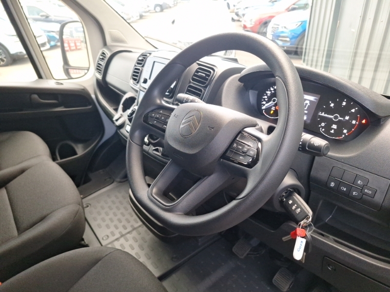 Citroen Relay 2.2 Bluehdi 140 H2 Van Enterprise SL75VUK White #6