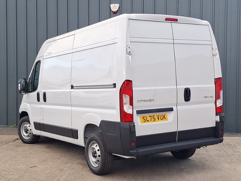 Citroen Relay 2.2 Bluehdi 140 H2 Van Enterprise SL75VUK White #2