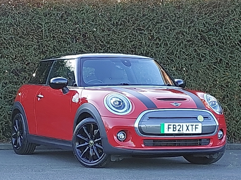Mini Hatch 135Kw Cooper S Level 2 33Kwh Red