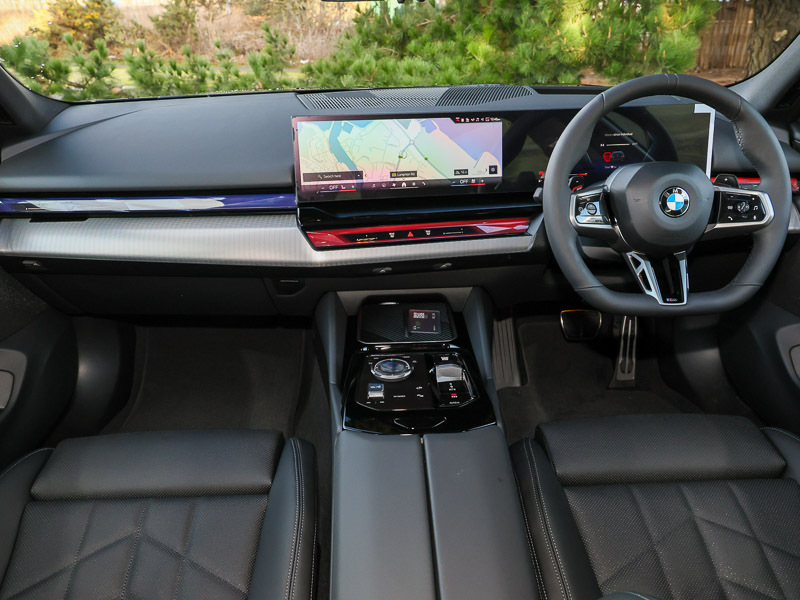 BMW 5 Series 520I M Sport Black #4