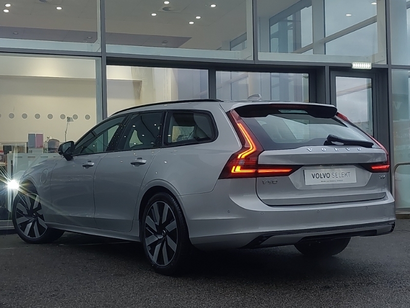 Volvo V90 2.0 T6 350 Phev Plus Dark Awd Silver #2