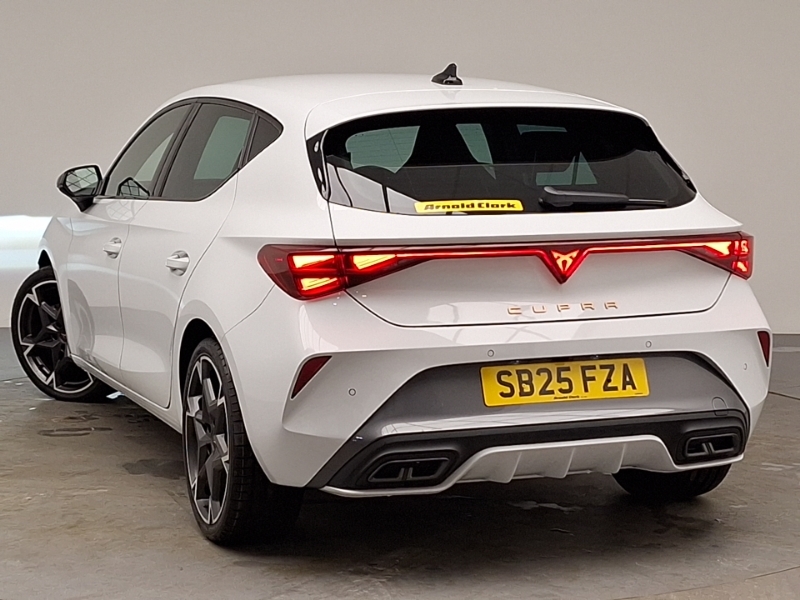 Cupra Leon 1.5 Tsi 150 V2 White #2